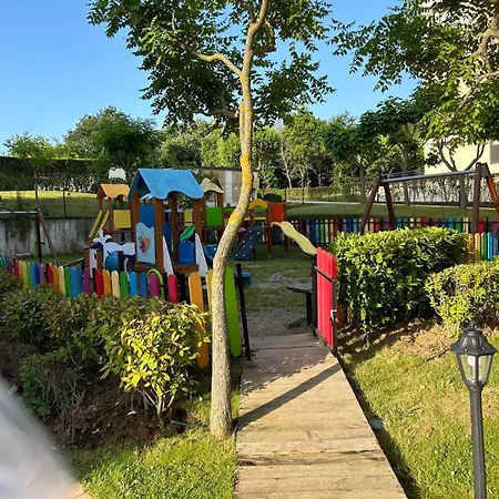 студио комфорт, смокиня,созопол,затворен комплекс,4 басейна, 1-ва линия море Apartment Sozopol