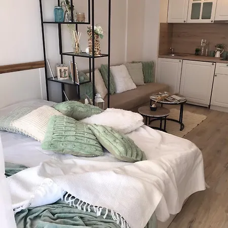 студио комфорт, смокиня,созопол,затворен комплекс,4 басейна, 1-ва линия море سوزوبول