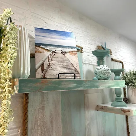 студио комфорт, смокиня,созопол,затворен комплекс,4 басейна, 1-ва линия море شقة