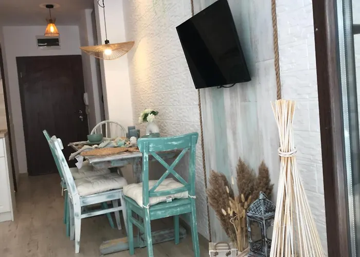 студио комфорт, смокиня,созопол,затворен комплекс,4 басейна, 1-ва линия море Lejlighed Sozopol